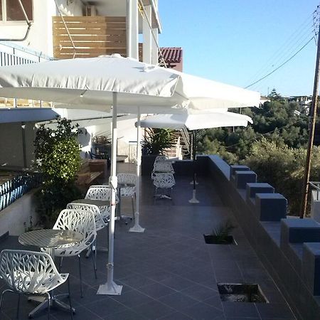 Villa Teo Kalamata Bagian luar foto