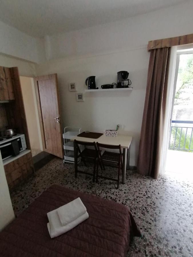 Villa Teo Kalamata Bagian luar foto