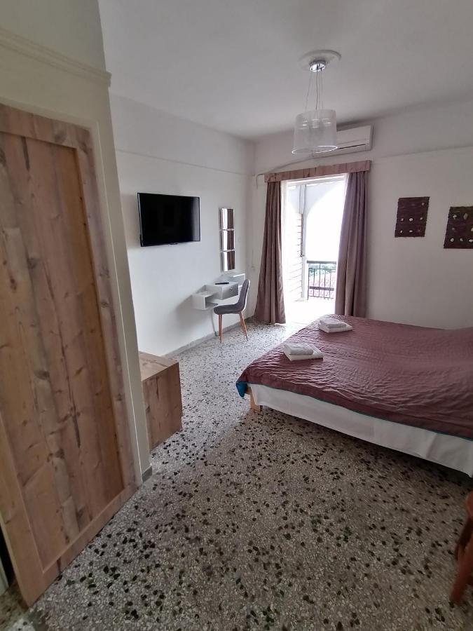 Villa Teo Kalamata Bagian luar foto